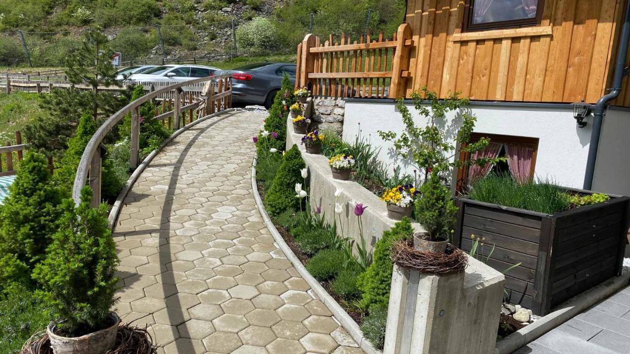 Ferienwohnung Gästehaus Haus Barbara Neustift im Stubaital Exterior foto